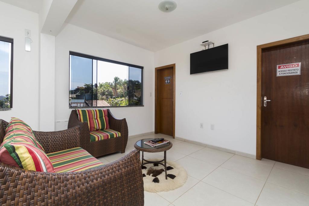 Residencial Los Abuelos Bombinhas Eksteriør billede